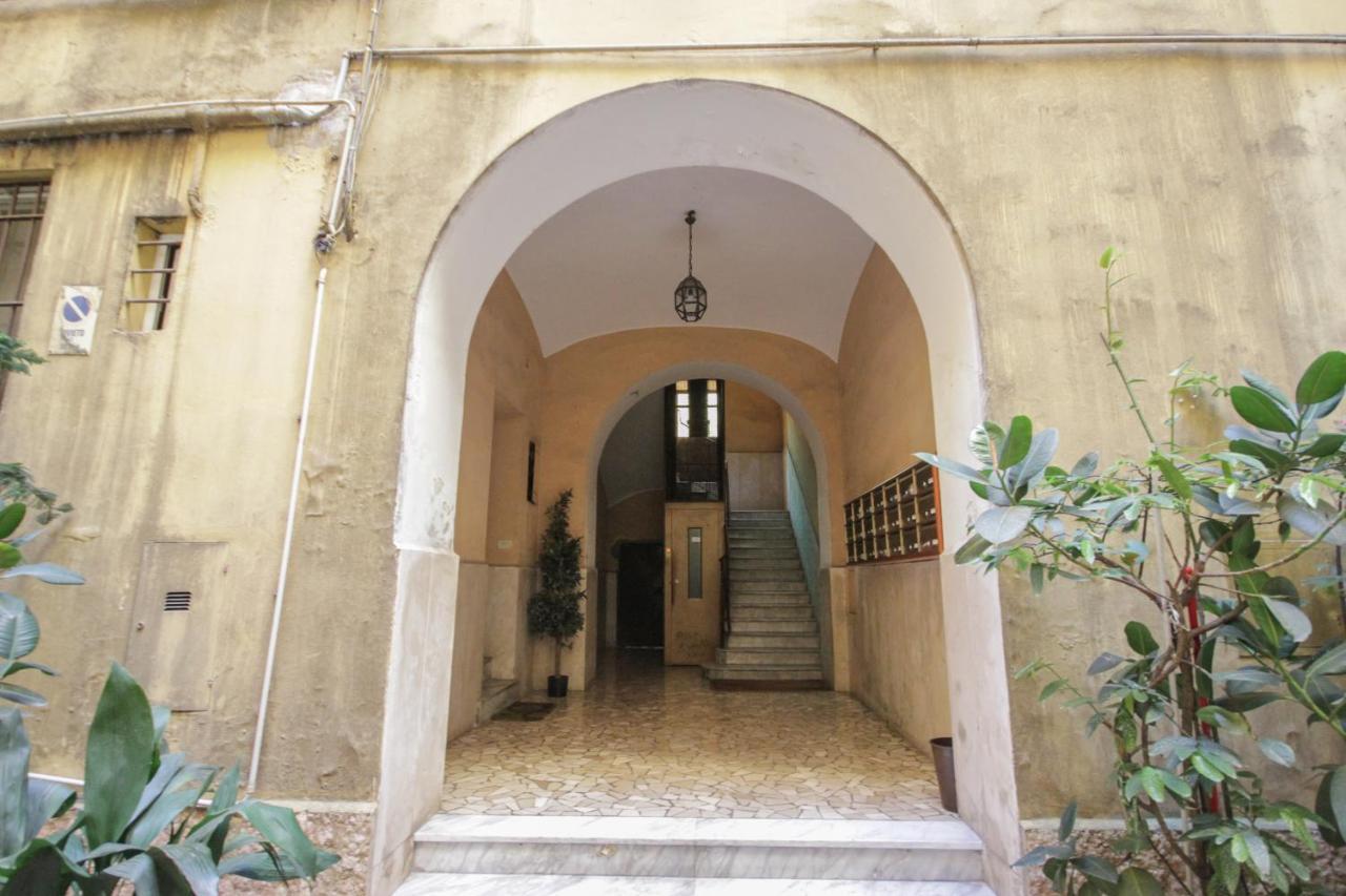 Home Vaticano 50 Steps From Museum Exterior photo